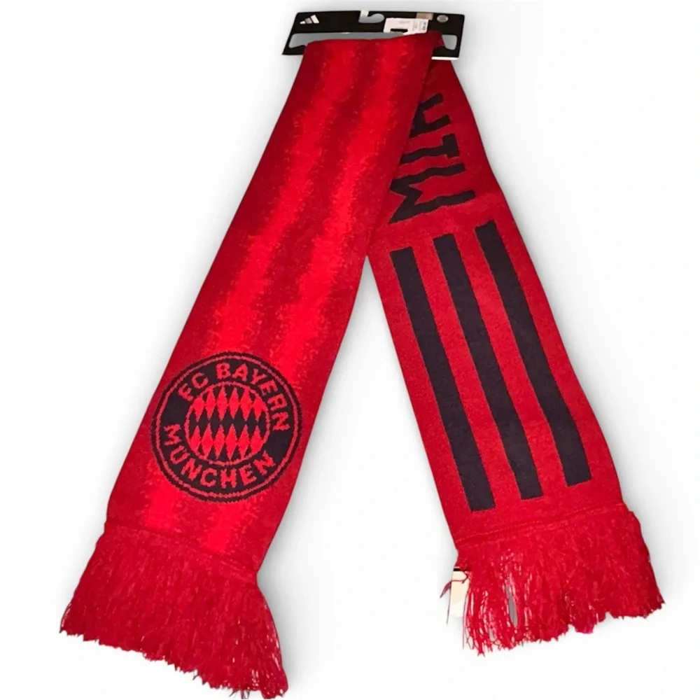 Adidas Bayern Munich Red Fan Scarf